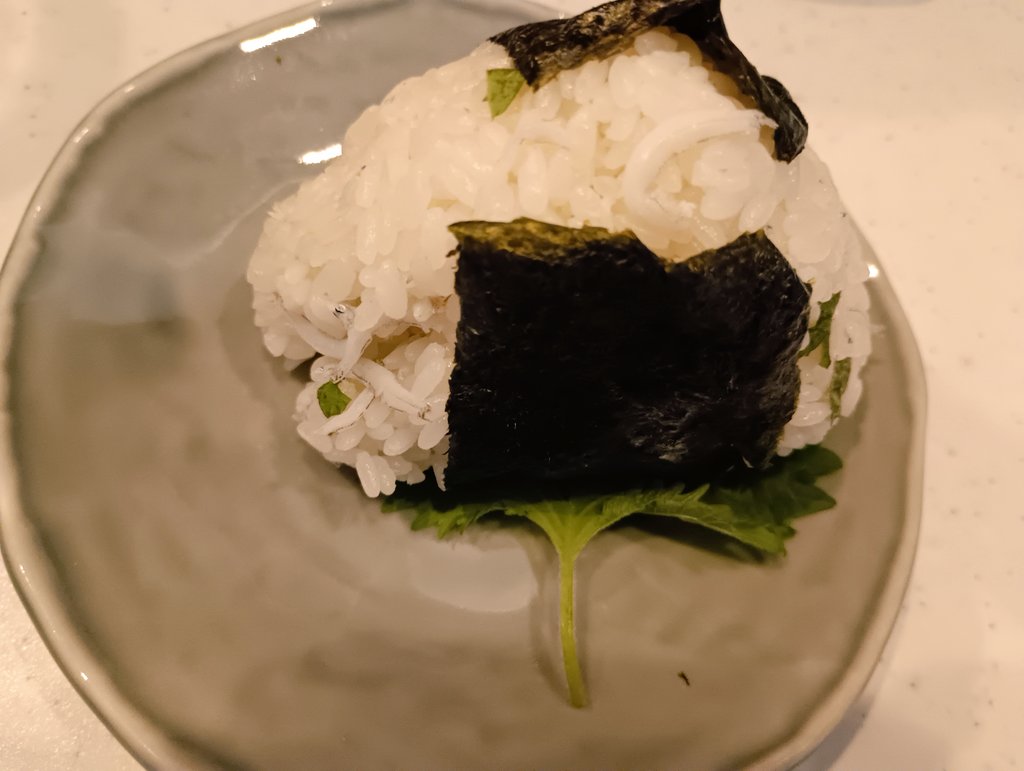 5byomae's tweet photo. おむすび🍙🙏 https://t.co/IlG6QTgKvh