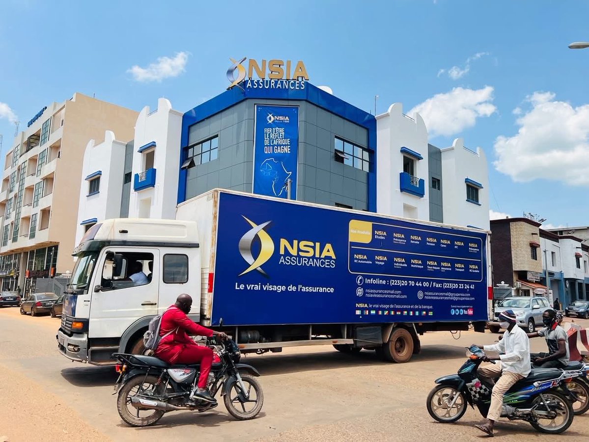 SolutionsAbe's tweet photo. 🚛 Faites rouler votre marque avec ABE Solutions !

Caravane publicitaire • Camion podium • Écran LED • Sonorisation • DJ • Branding personnalisé.

📍 Bamako &amp; partout au Mali.

📞 +223 70 70 70 28 | +223 62 32 76 76

#ABESolutions #StreetMarketing #CaravanePublicitaire https://t.co/iqkCW2owoX