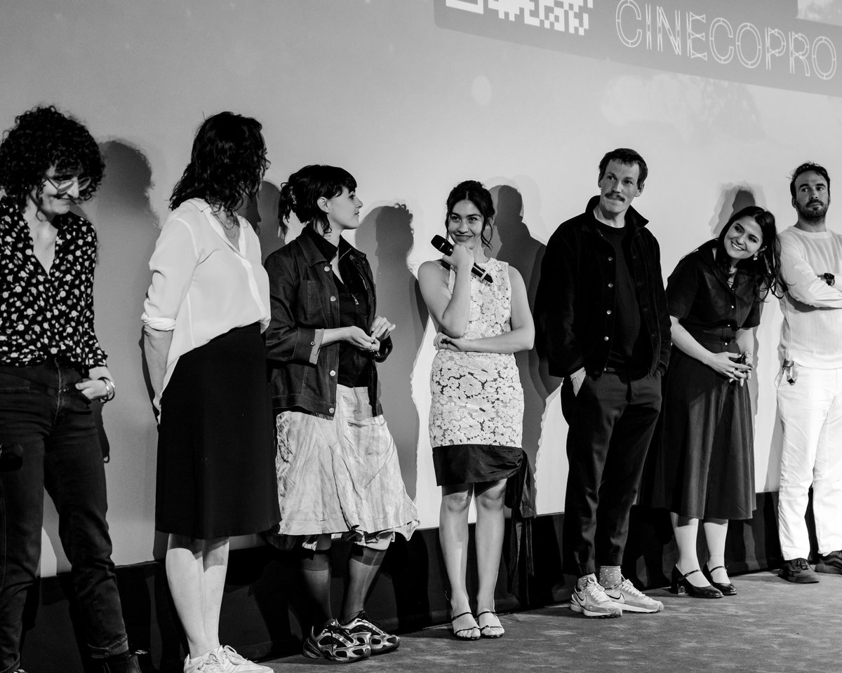 TheMatchFactory's tweet photo. An unforgettable premiere for THE GUESTS at Filmfest München! ✨
Directors Cristina Diz and Stefan Butzmühlen celebrated the film's debut together with Greta Fernández and the film delegation.
📸 © Norbert Hingst
#TheMatchFactory #ffmuc #TheGuests https://t.co/0c5fN6KUHe