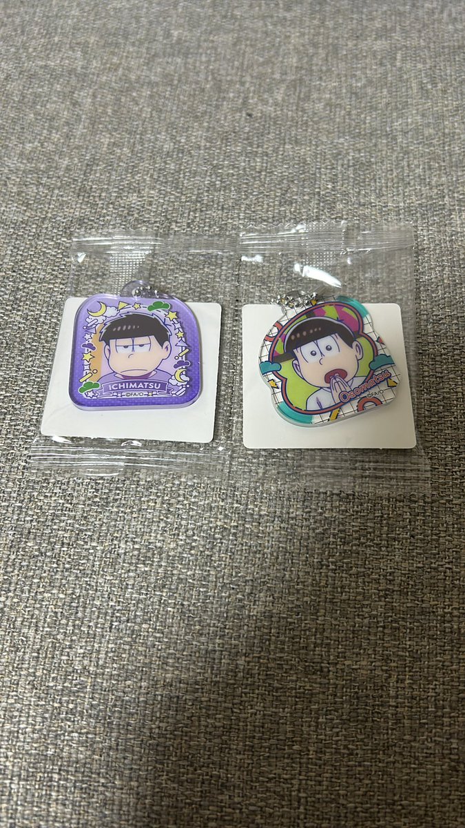 heyaboshi59's tweet photo. 交換　おそ松さん Seria セリア アクリミニ アクリルキーチェーン　
【譲】おそ松　一松
【求】チョロ松
郵送or仙台市内での受け渡し
検索からでもお気軽にお声掛けください🙇‍♀️ https://t.co/lcIAXQ6QoJ