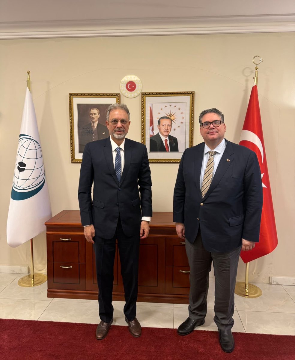 TC_IITDT's tweet photo. Büyükelçi Uraz, İİT Genel Sekreterinin İslamofobiyle Mücadele Özel Temsilcisi Büyükelçi Prof. Dr. Mehmet Paçacı'yla nezaket ziyareti kapsamında görüşmüştür. https://t.co/vnb5iVKKkg