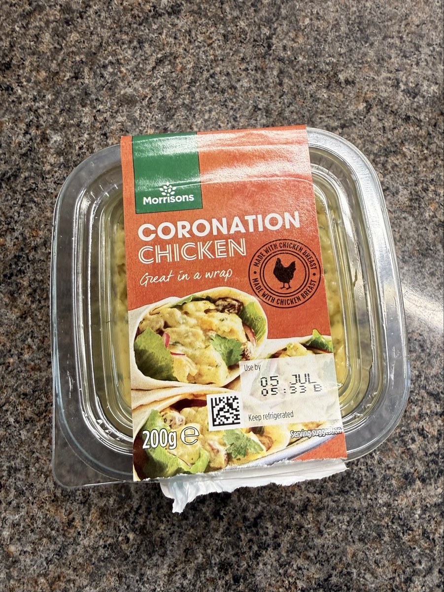 thompsonrob's tweet photo. @Morrisons Another failed product!! I’m not even sure what this brown stuff is that was running through this pot… I know it happens but I’m not impressed https://t.co/CJD81mKZoN
