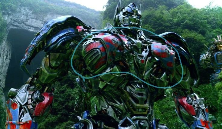 chickenjoy677's tweet photo. Bayverse optimus' design always kinda cracks me up whenever I see it because it just looks like pure fanservice. Like what part of the truck is this even supposed to be this is genuinely just a bra https://t.co/shRgVRH7pn