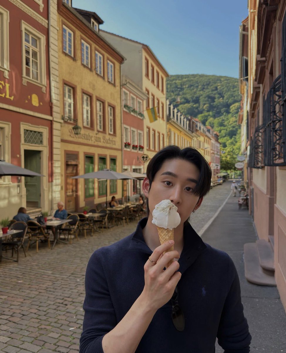 moonciip's tweet photo. น้องเอสโครตมีเสน่ห์อ่ะสวยมากน่ารักมาก😭😭🤲🏻 https://t.co/7RKKGhTDz7