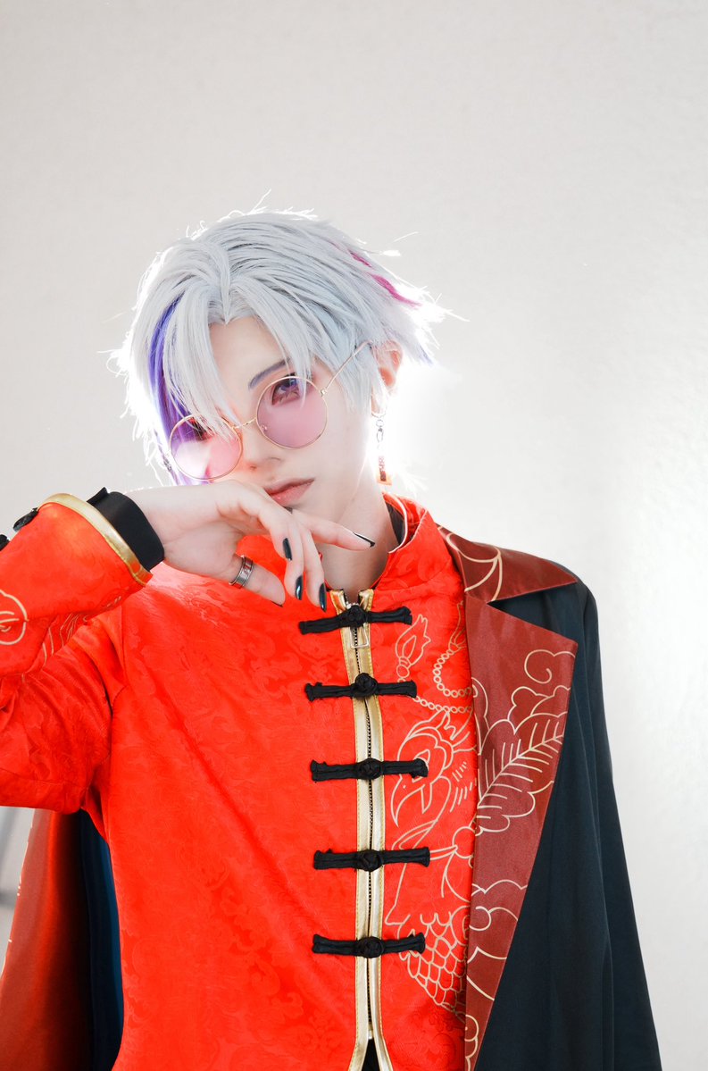 yu_7025's tweet photo. cos．     你究竟是谁？

p．( lily_jp_photo ) https://t.co/PGlzDsRFIy