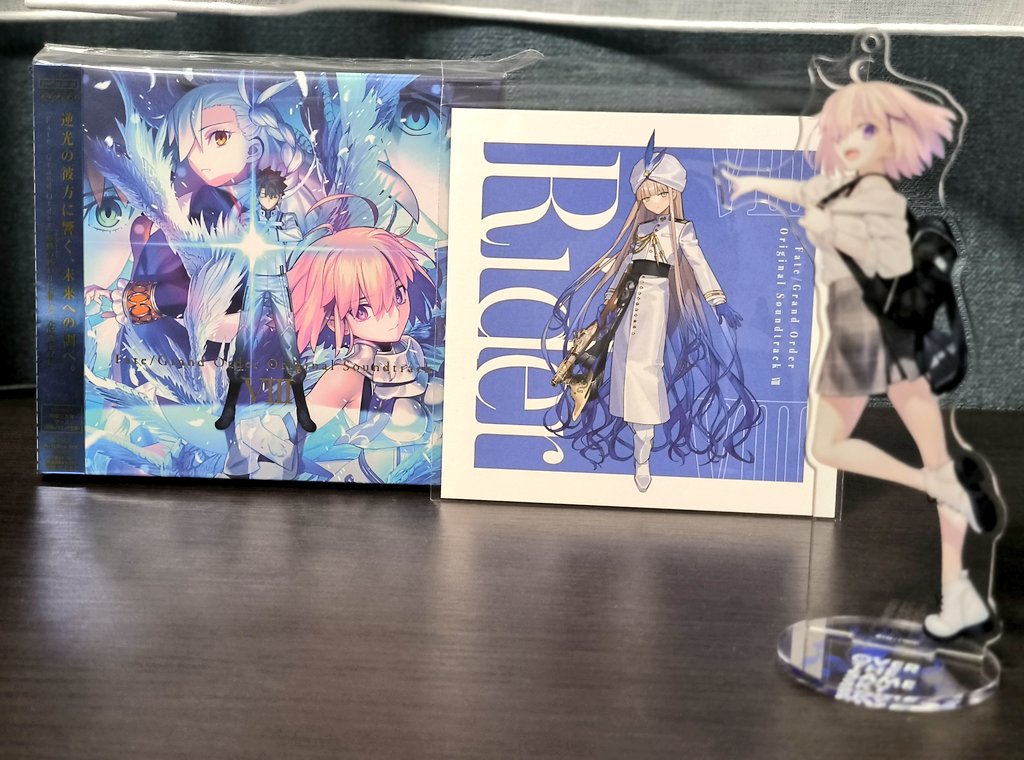OFE_PAMK's tweet photo. FGOのサントラⅧ届いた！
何気に自分からCD系を買ったのは初めて
聴くぞ聴くぞ🎶
#FGO https://t.co/X6d9RI9Pih