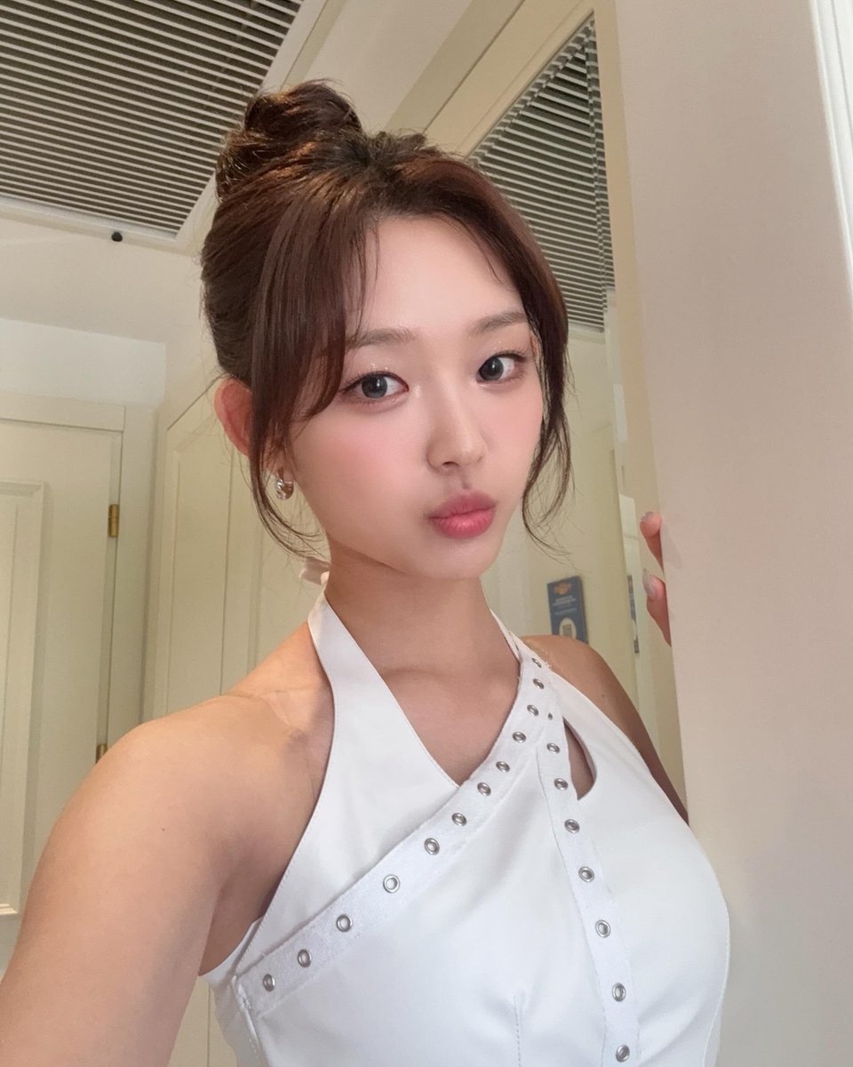 LIGHTSUM_NEWS's tweet photo. ( 📸 ) INSTAGRAM
#YUJEONG : (@/ol_u.jeong) : ς₍ᵔ⸝⸝ơ ·̫ ơᵔ₎🩵₍ᵔ› ·̫ ‹⸝⸝ᵔ₎੭ (2/2)
🍯 › #유정 #LIGHTSUM #라잇썸 https://t.co/YtlQYr3Avs