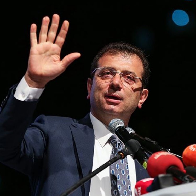TKRgazete's tweet photo. SON DAKİKA | Ekrem İmamoğlu:

"6 Temmuz Pazartesi günü hem sözde casusluk hem de diploma davasında 2 ayrı mahkemede yargılamam var. İBB Davası’nın hakimi ise aynı gün benim İBB Davası’nda savunma yapmamı istiyor. Üstelik daha önce en son savunma yapmamı kabul ettiği halde. 

Bir insan aynı gün 3 ayrı mahkemede savunmaya zorlanmasının insani bir yönü yok. 110 gündür süren dava sürecinin sonlarına gelmişken mahkeme başkanının 9 Temmuz’da duruşmayı sonlandırma ısrarı düşündürücüdür. 

Neden 9 Temmuz ısrarı?
Bu ani kararın sebebi ne?

3 eylemi olan sanıklar 1 tam gün savunma yaparken, 142 eylemden suçladıkları Ekrem İmamoğlu’nun savunması neden kısıtlanıyor?

Bu soruların yanıtı yok. 9 Temmuz sonrası Türkiye’de ne olacak?"