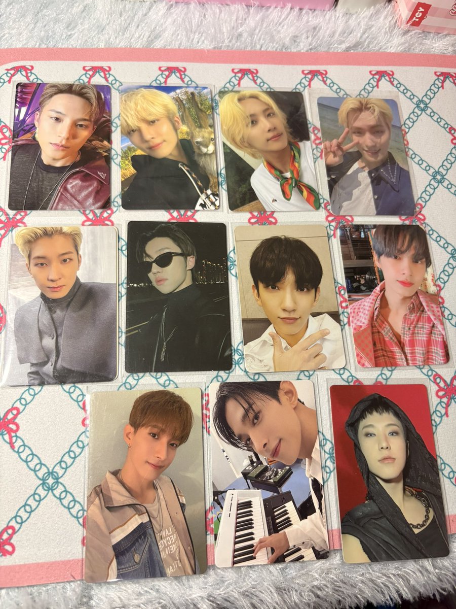 eomteens's tweet photo. #wts aab seventeen!
— 20k/each
— edisi pensi jadi dijual murah
take all lebih murah, condi ✅

🍊 co jeruk minus packing + adm
📌 bandung, avail cod bila berkenan
🔍 mt after dm https://t.co/43zS1CKcF0