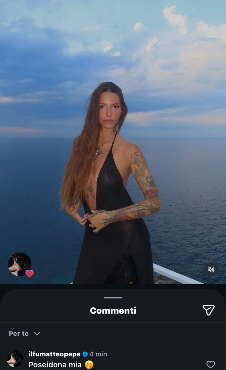 MoriciCaro21214's tweet photo. sono incantata di fronte a così tanta bellezza 🤍🥹
così come sto per buttarmi dal balcone per il commento di matteo 😭🔫  #jonita https://t.co/i7aR5aU5mV