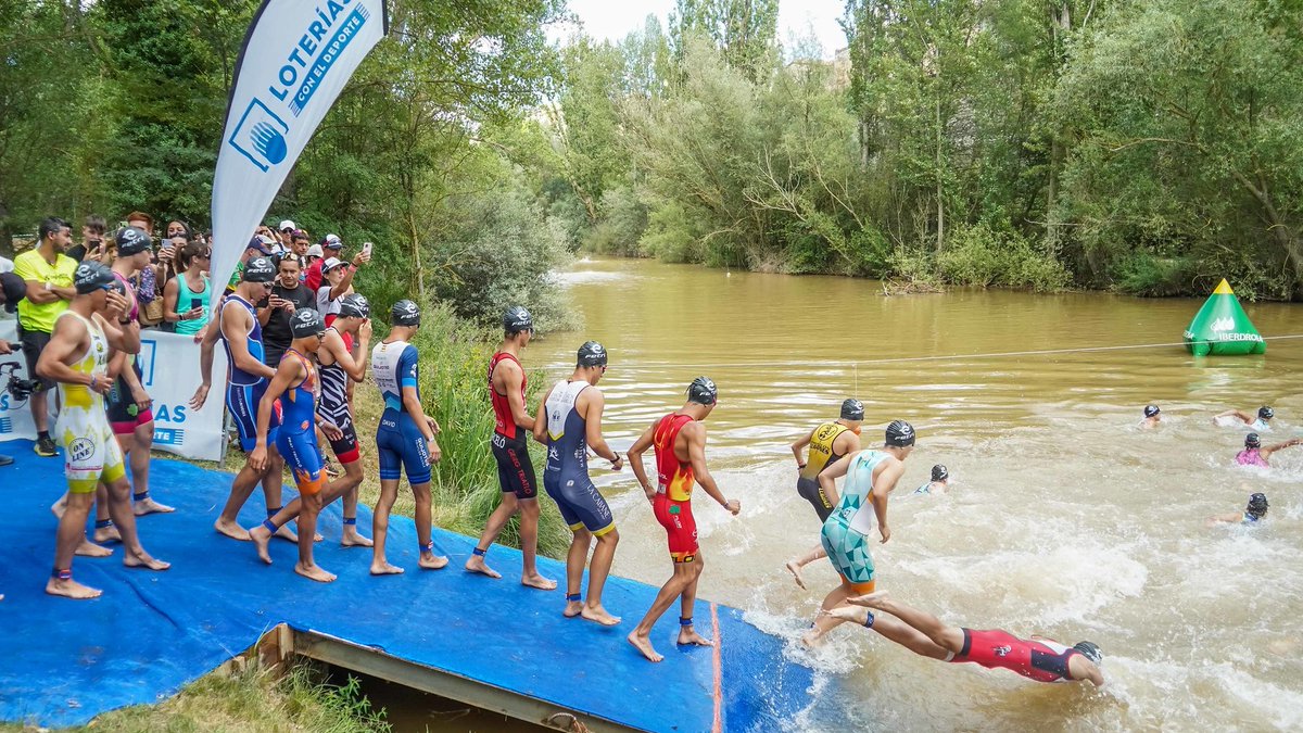 TRIATLONSP's tweet photo. El #Triatlón de #Almazán alcanza su 30 aniversario este domingo acogiendo el #clasificatorio para el Campeonato de #España #SomosTriatlon
➕ info 👇
https://t.co/Jy9RAbrheR
@deportegob @fedetriatloncyl https://t.co/KP3Dsq4c1n
