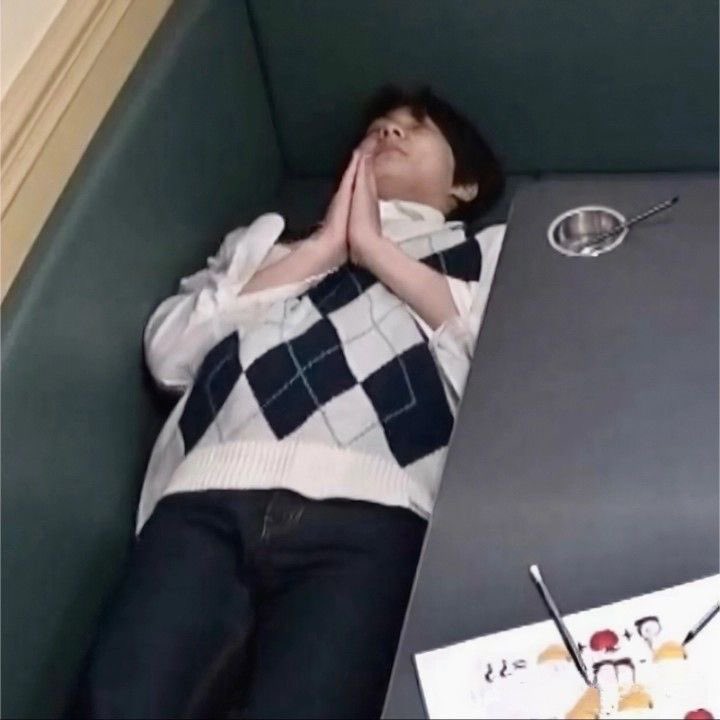 meowzzon's tweet photo. .⠀∧,,,∧   ~ ┏━━━━━━━━┓
(  ̳• · • ̳)   ~ 🍀블러드사가부산콘 🍀
                   🍀 티켓팅성공기원   🍀
/       づ  ~  ┗━━━━━━━━┛

⌒丶、＿ノ⌒丶、＿ノ⌒丶、＿ノ⌒丶、＿ノ⌒丶、
　　　　　　　　　　　　○
　　　　　　　　　　　о
　　　　　　　　　　｡ https://t.co/jLefbFXxBM