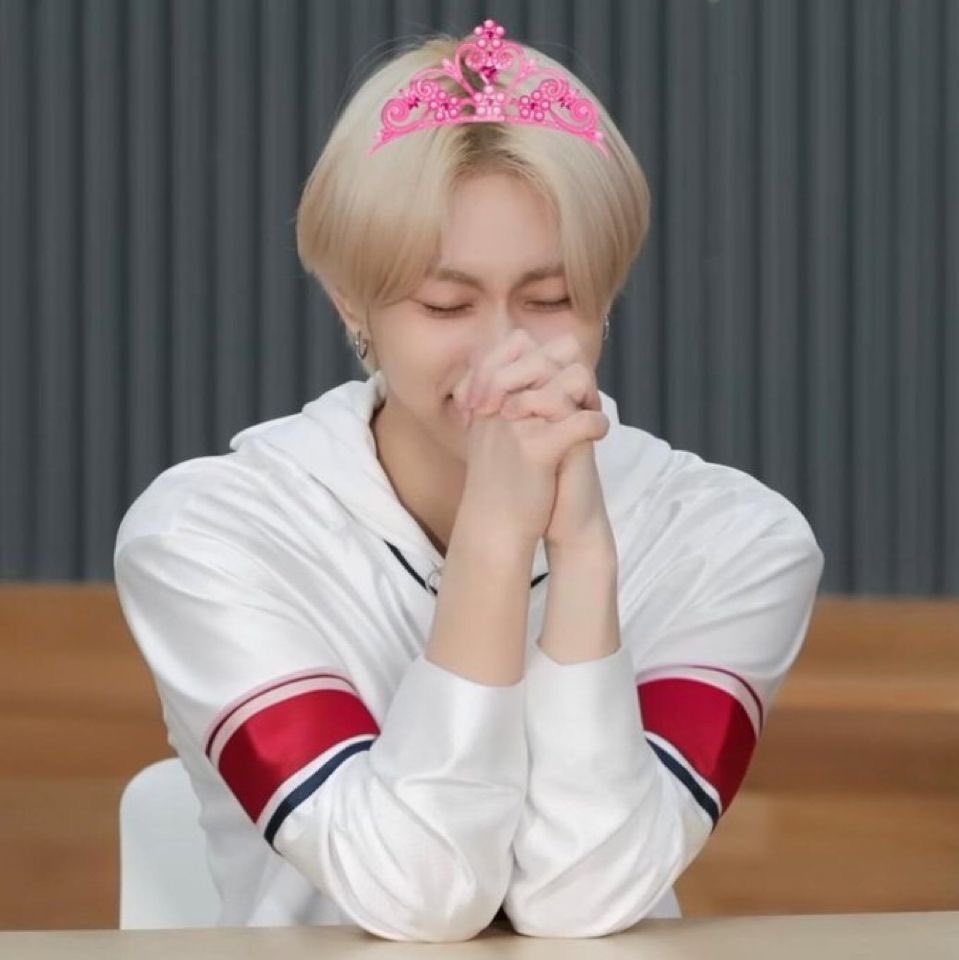 meowzzon's tweet photo. .⠀∧,,,∧   ~ ┏━━━━━━━━┓
(  ̳• · • ̳)   ~ 🍀블러드사가부산콘 🍀
                   🍀 티켓팅성공기원   🍀
/       づ  ~  ┗━━━━━━━━┛

⌒丶、＿ノ⌒丶、＿ノ⌒丶、＿ノ⌒丶、＿ノ⌒丶、
　　　　　　　　　　　　○
　　　　　　　　　　　о
　　　　　　　　　　｡ https://t.co/jLefbFXxBM