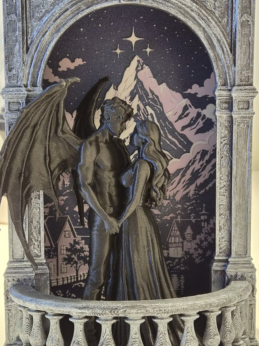 Kimi_limi's tweet photo. Aaaah! I also just got this beauty! Feyre and Rhys on a balcony with Velaris in the background 😍 https://t.co/SBeyCof2hw