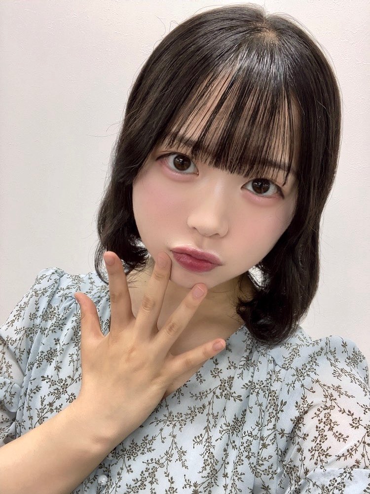 AKAGIDAN_GUNMA's tweet photo. #あかぎ団 の #武井瞳 です🪄︎︎🩵

⬇️学力テストのYouTube公開されてます‼️
https://t.co/fOIW7ZiSRJ
私かなり頭良い回答してるから見て😼❣️

今日テスト返しあったんだけど91点の教科がありました👈🏻ｗｗｗｗなんの教科か当ててみて🙄

超苦手な数学も平均点以上取れちゃって(∩ᵔ꒳ᵔ∩)♡今から塾行ってくる！塾の先生に褒めてもらいます⸜(  ॑꒳ ॑  )⸝