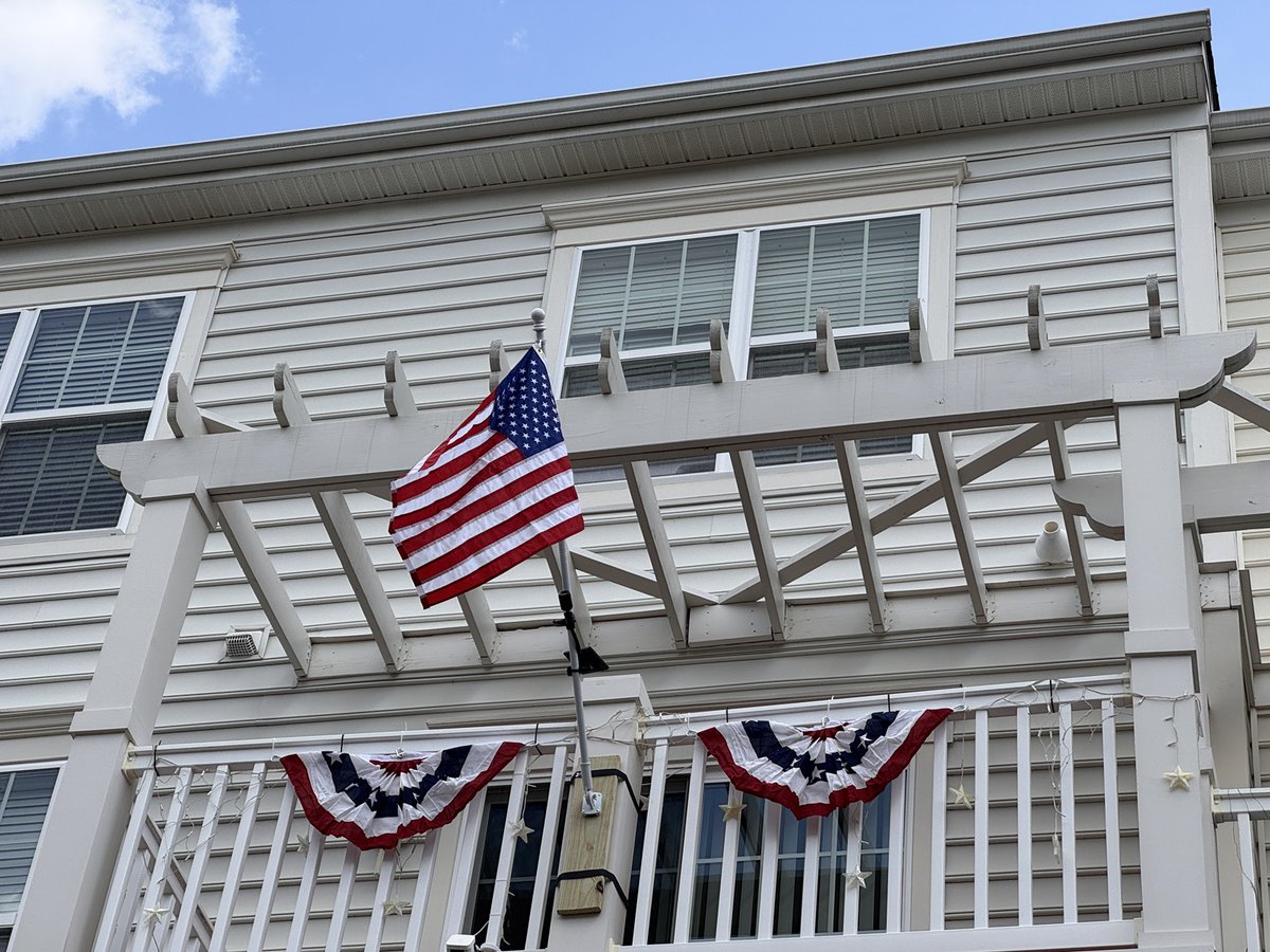 HenryBottjer's tweet photo. I am ready for July 4th.  If only we could find a way to get @realDonaldTrump out of America it would be great again! https://t.co/gXTNA3uf1T