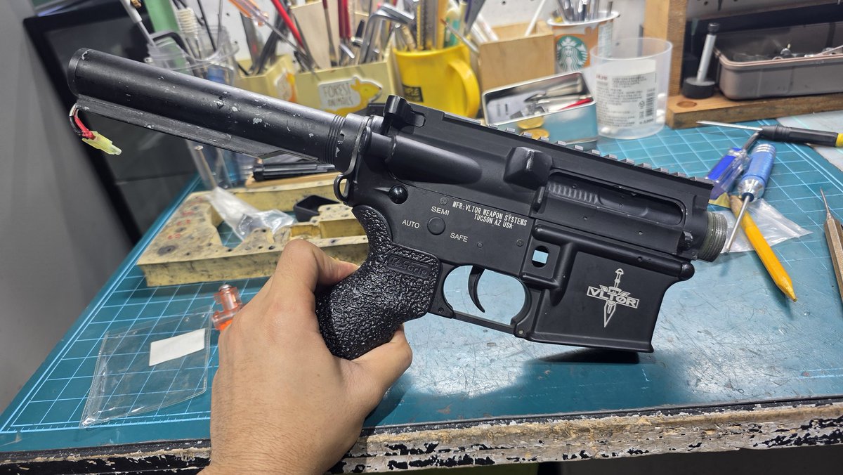 Hisora_Airsoft's tweet photo. ジャンク品だけで1丁できるもんだね https://t.co/goc5Z3kKVG
