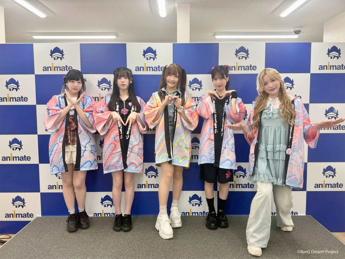 animateakiba's tweet photo. 🎶イベント情報🎶

本日、仲町あられさん、宮永ののかさん、峰月律さん、藤都子さん、千石ユノさんにご来店いただき、TVアニメ『バンドリ！ ゆめ∞みた』リーフレット配布会を開催いたしました！
キャストの皆様、ありがとうございました！

#アニメゆめみた #バンドリ #夢限大みゅーたいぷ https://t.co/Puouetdx0y