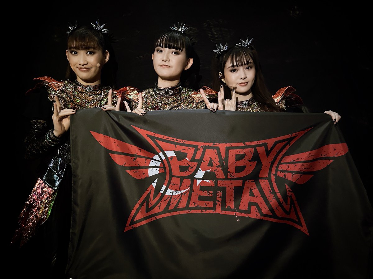 BABYMETAL_JAPAN's tweet photo. Thank you for coming to Istanbul🇹🇷
A huge THANK YOU to everyone who came and made it unforgettable!
We are looking forward to the day we can see you all again 🔥🔥
#BABYMETAL #BABYMETALWORLDTOUR2026 https://t.co/UcBiKKsinN