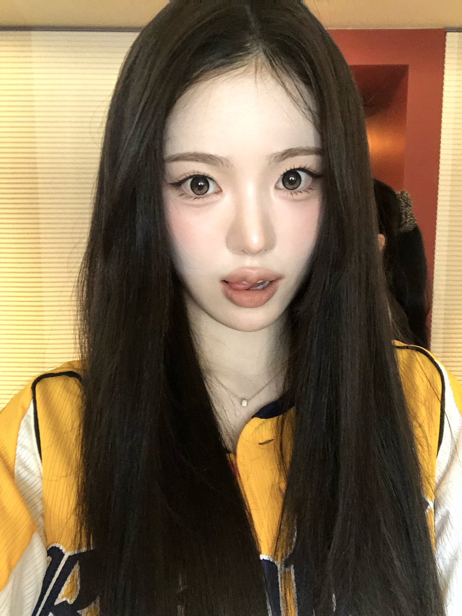sukykiii's tweet photo. 260702 #수이 버블 🫧 https://t.co/7lj1A72vt9