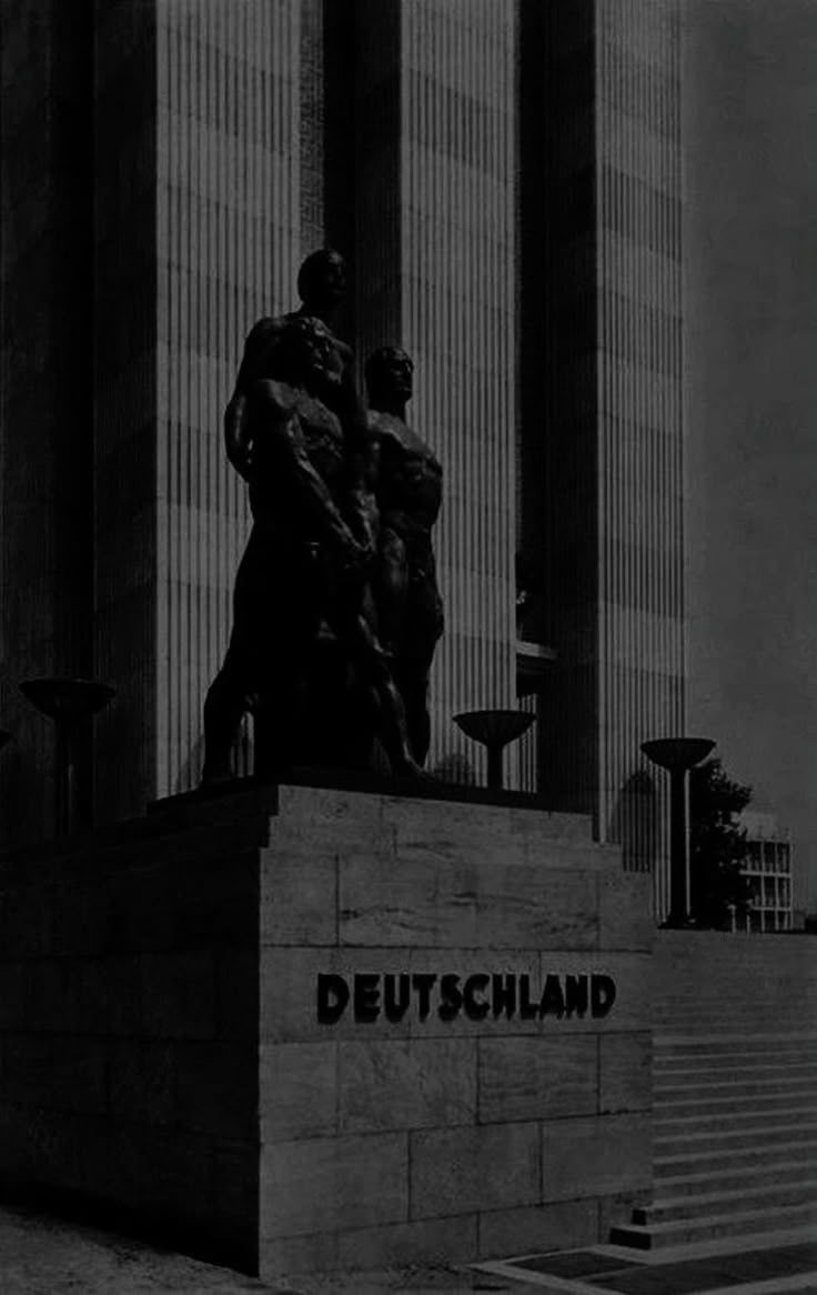 TeutonFire's tweet photo. “The main plank in the National Socialist program is to abolish the liberalistic concept of the individual and the Marxist concept of humanity and to substitute therefore the folk community, rooted in the soil and bound together by the bond of its common blood.”

— Adolf Hitler https://t.co/WZaSUIHx31