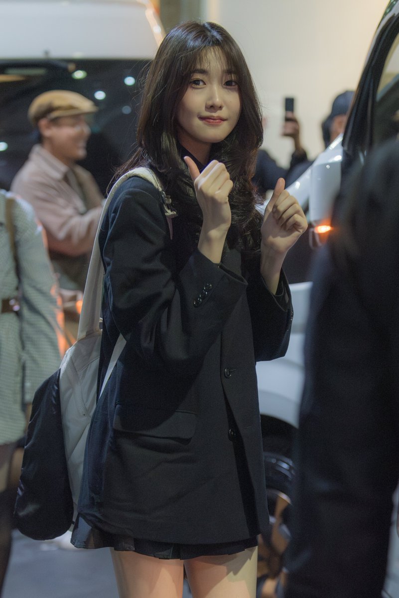 gnitepun's tweet photo. 누난 너무 예뻐
@M_OlineJKT48 https://t.co/GgC7pNV2iw