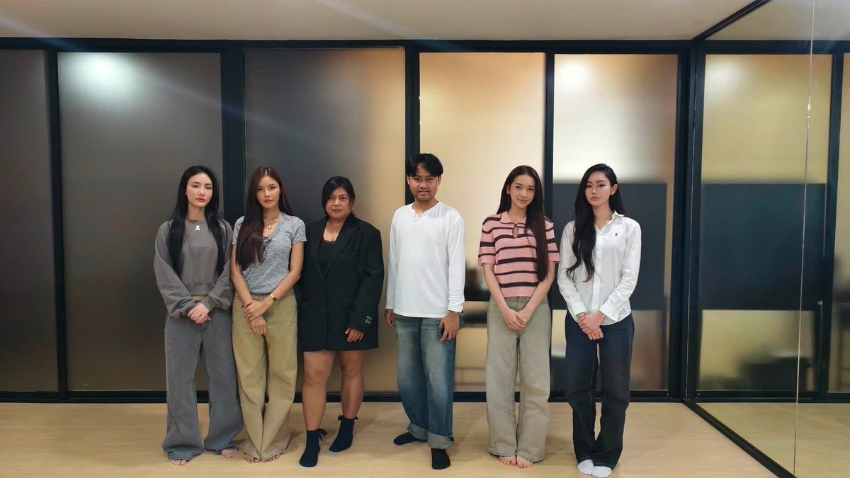 Napapat23's tweet photo. ผ่านไป 1วันเก่งกันมากๆเลย 🤍

UNDER HER RULES WORKSHOP D1
#ใต้เงาจันทราWorkShopD1
#มีนเบ้บ #meenbabe https://t.co/9BW3ez0SqQ