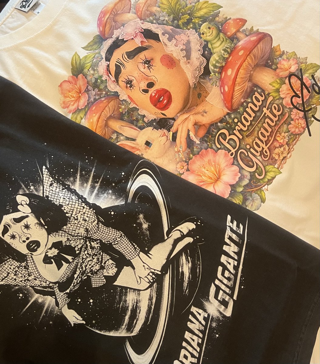 kaory238's tweet photo. 届いた！
絵画みたいなカラフルTシャツ！
ロッケンロールなクールTシャツ！

#ブリアナギガンテ https://t.co/DWIAXcsYPE