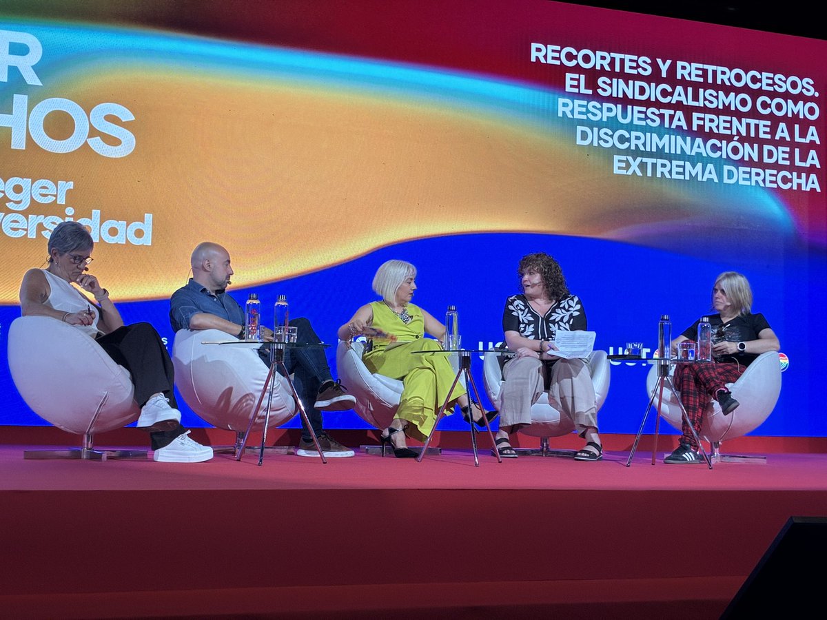 UGTMadrid's tweet photo. 🌈 Susana Huertas, Sec. General de #UGTMadrid, participa en la mesa “Recortes y retrocesos. El sindicalismo como respuesta frente a la discriminación de la extrema derecha”.

✊En una comunidad complicada, el #sindicalismo responde con igualdad, diversidad y más derechos. #LGTBI https://t.co/4T7F7OM1ow
