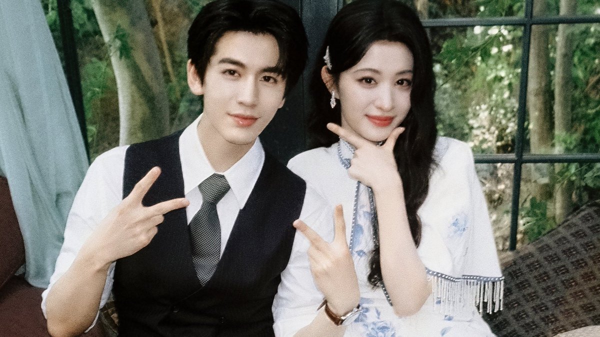 lucidlovelines's tweet photo. about to drown in july cdramas. https://t.co/Y5JP1kNh82