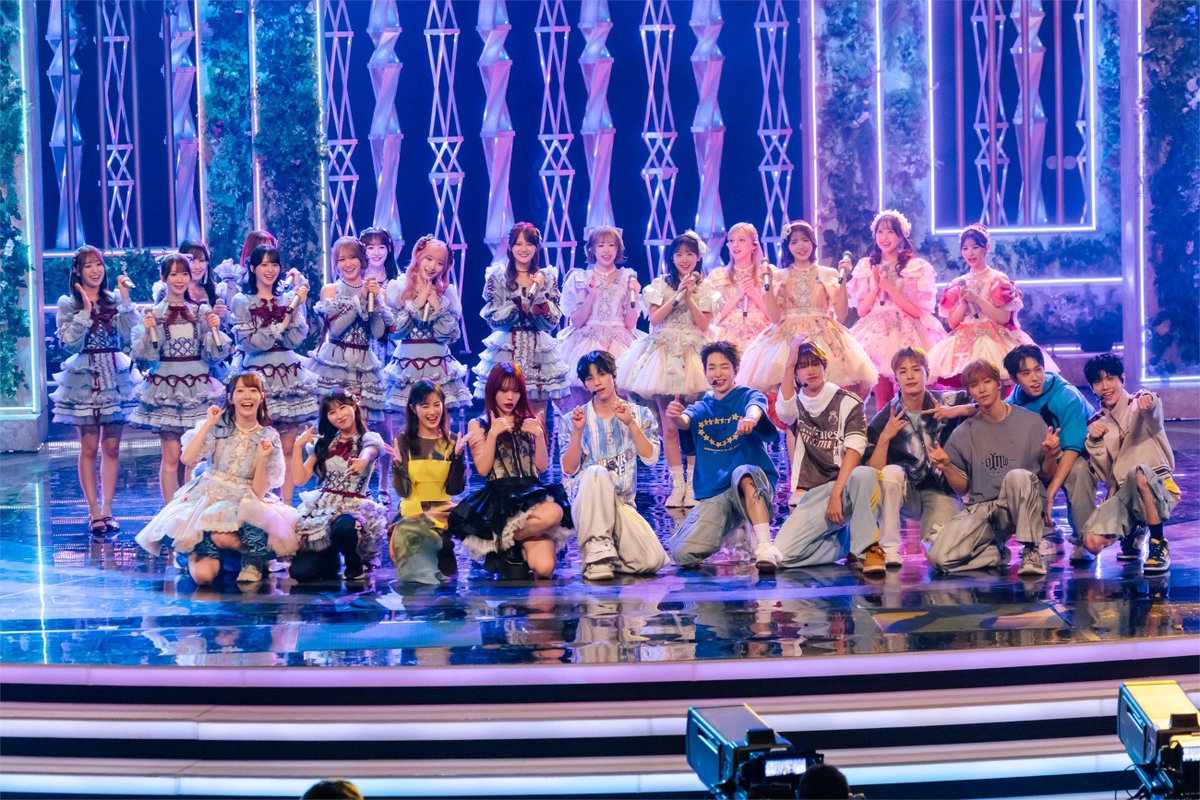 oshiraku's tweet photo. 📍推し楽 ニュース💌

NEXZが“リレーダンス”に挑戦！ B&amp;ZAI・矢花黎＆稲葉通陽は“大ファン”アーティストのライブ見守る

詳細はこちら👉https://t.co/w26XwrzO3l

#Venue101EXTRA https://t.co/UNuQGN3xWM