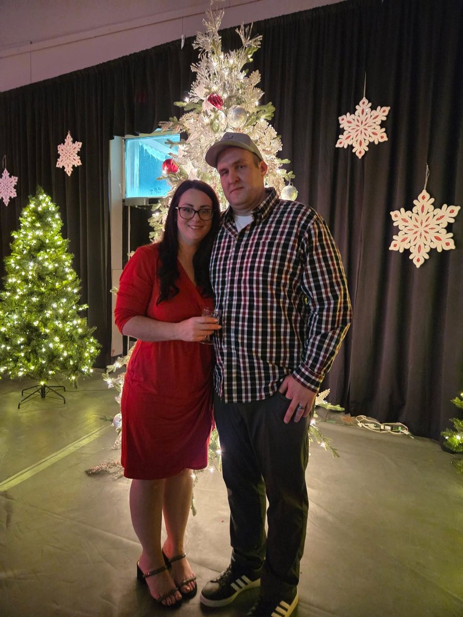 steeleauto's tweet photo. Happy Thursday! On this weeks Steele the Spotlight we are introducing you to Jennifer Thomas, Fixed Operations Manager at Humber Ford!

To read her full interview check out our Facebook page! 

#SteelAutoGoup #EmployeeSpotlight #WhySTeeleAuto https://t.co/bSupx56XxQ