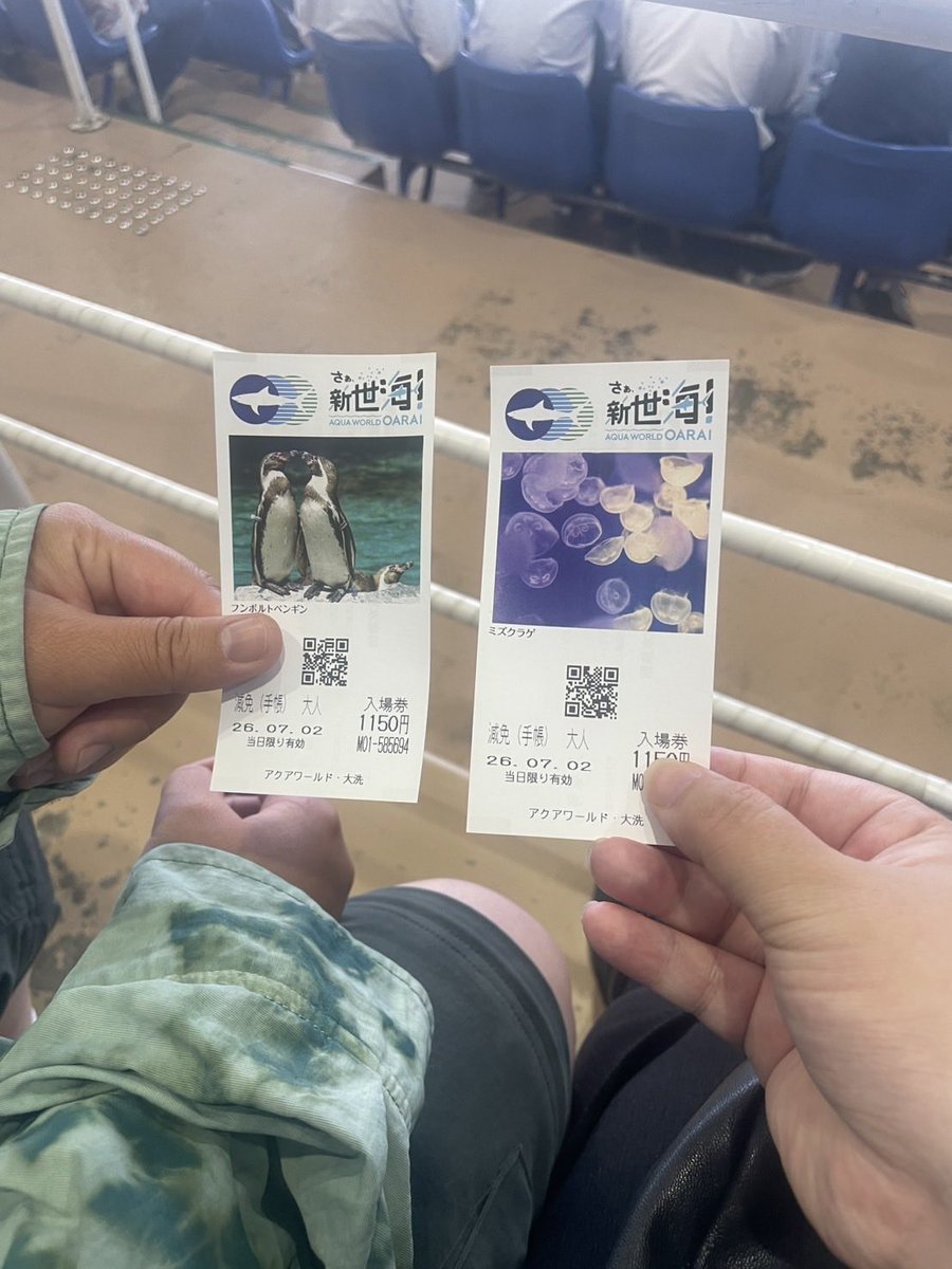 mo_chare's tweet photo. にゃんにゃにゃん！🪼🐬 https://t.co/Piy5d9ZuOh