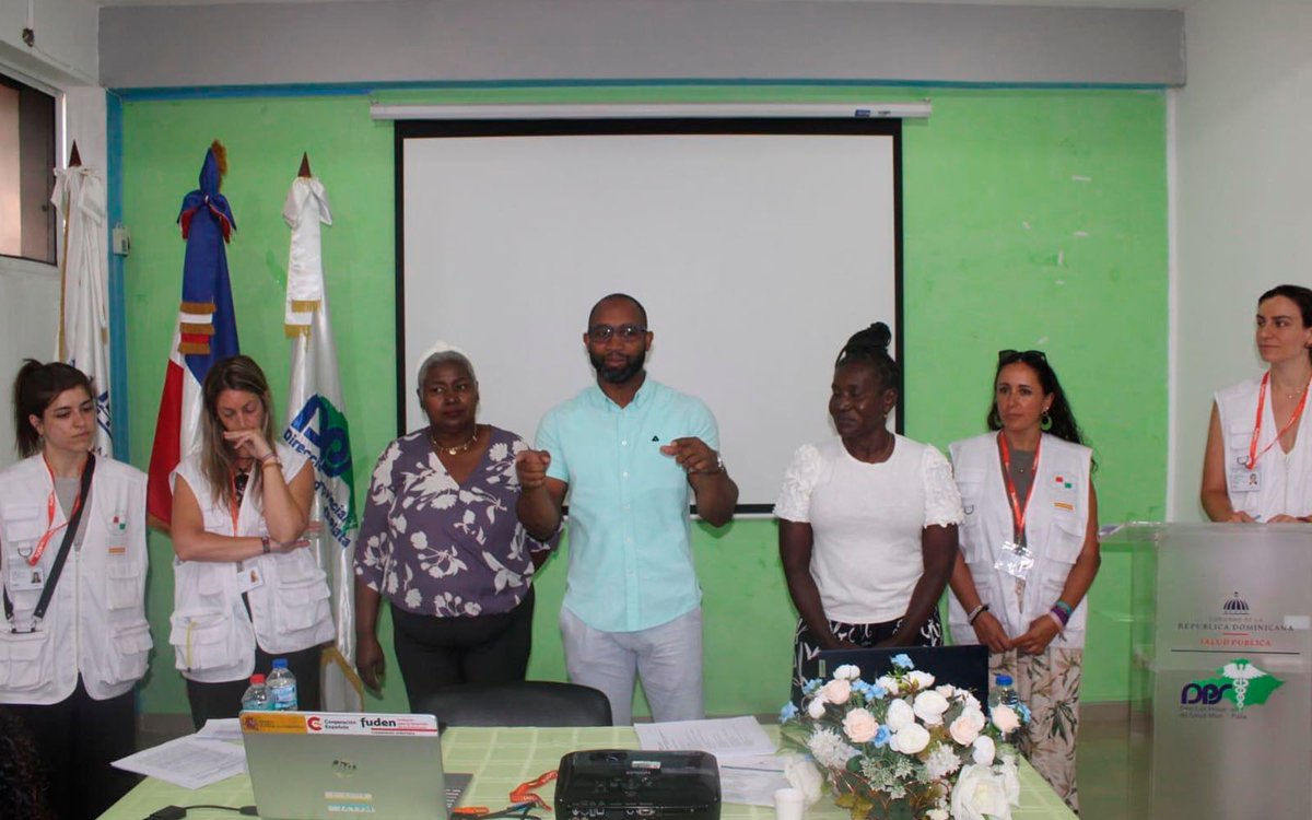 fuden_es's tweet photo. Cooperar para transformar: la experiencia de cuatro enfermeras en República Dominicana con una beca de Fuden y la Agencia Asturiana de Cooperación al Desarrollo.

Puedes leer la noticia completa aquí ➡️https://t.co/MZK95l0EzN https://t.co/IIauAzUQR6