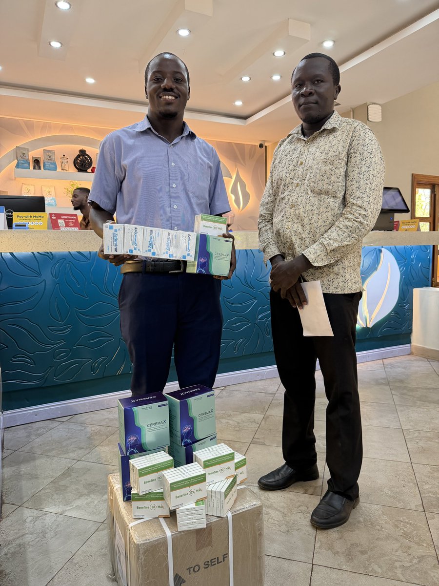 NewtonAllan6's tweet photo. I have received a generous donation of drugs and supplements worth UGX 2,149,000 from @Transchempharma 

I am sincerely grateful for this support. 

Thank you so much for your generosity and kindness. 🙏 https://t.co/Zun547Ig1k