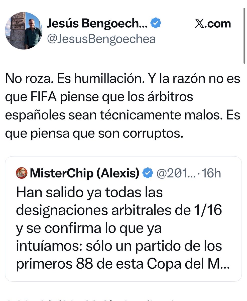isaacfouto's tweet photo. 🙋🏻‍♂️Se llama Jesús. Trabajó en la campaña electoral de Florentino. Su coeficiente es tan limitado que está poniendo en duda los 70 títulos que el Real Madrid ha ganado en España con estos mismos jueces. Mensajes de odio con un daño innecesario que rozan la esclavitud. Pena 👊 https://t.co/DQLag9qjPb