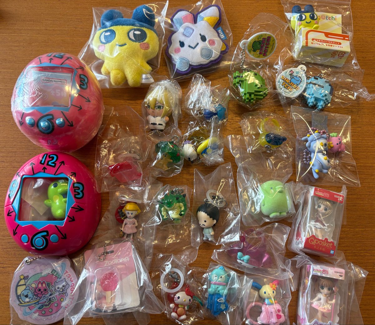 ttattat221's tweet photo. ガチャガチャ 交換募集
譲 画像のもの

たまごっち ハンターハンター 
けろけろキティ キーリングハンガー
ウサハナ ハンギョドン

求 ハンターハンター 第1弾
G.I.ヒソカ2つ キルア1つ
幻影旅団1 シャルナーク ヒソカ
みみっち みゃおっち くりてん
ヨッシー 固定ツイ

お気軽にお声掛けください🙇‍♀️ https://t.co/0fZhBIvnZX