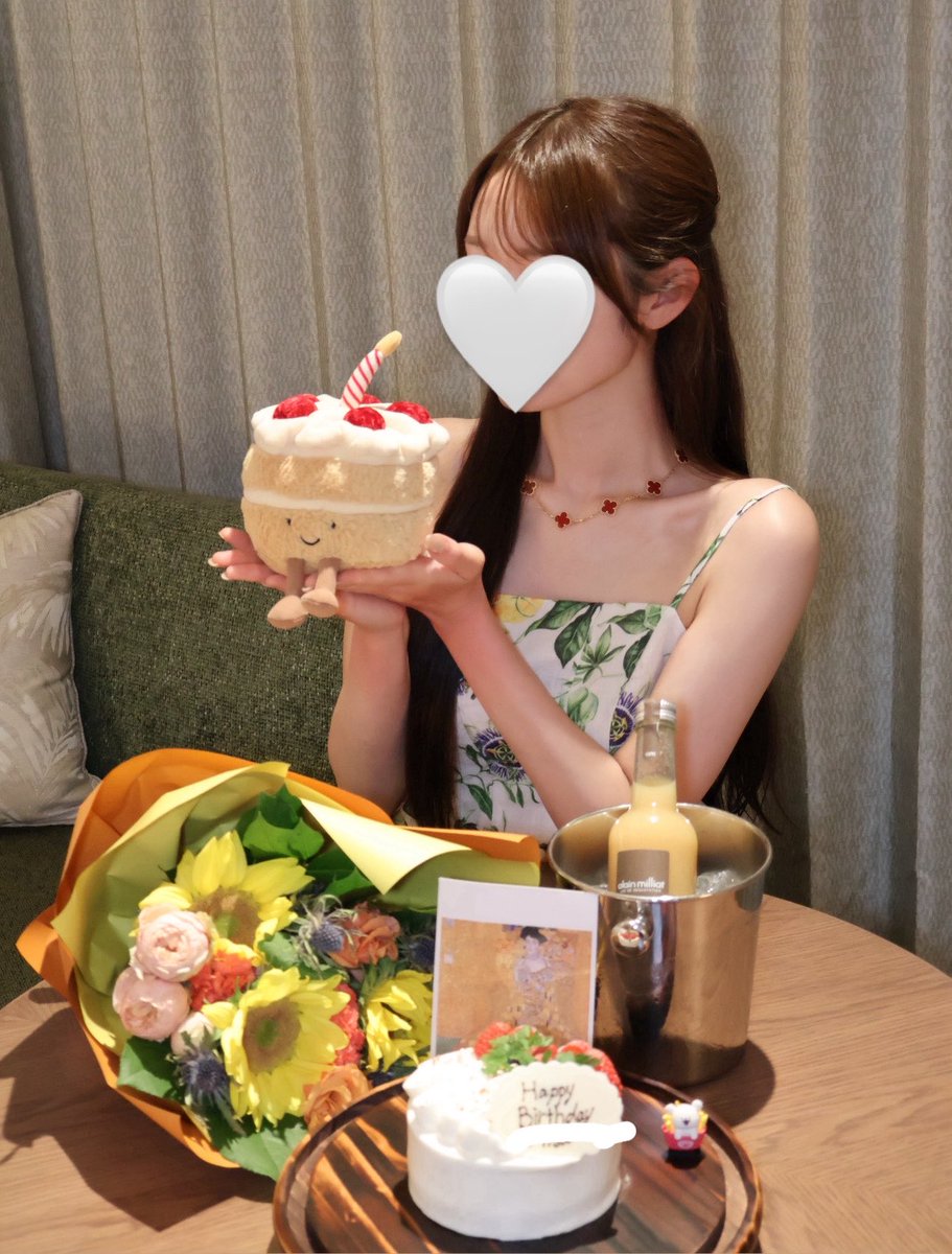 0703_mico's tweet photo. 宮古島満喫🌺✨
前半は台風の影響で雨だったけど
誕生日の日は晴れて綺麗な海でシュノーケル🤿🪼✨日焼けしたけど楽しかったなぁ👩🏾🏊🏾‍♂️ https://t.co/8JaaLHSfUR