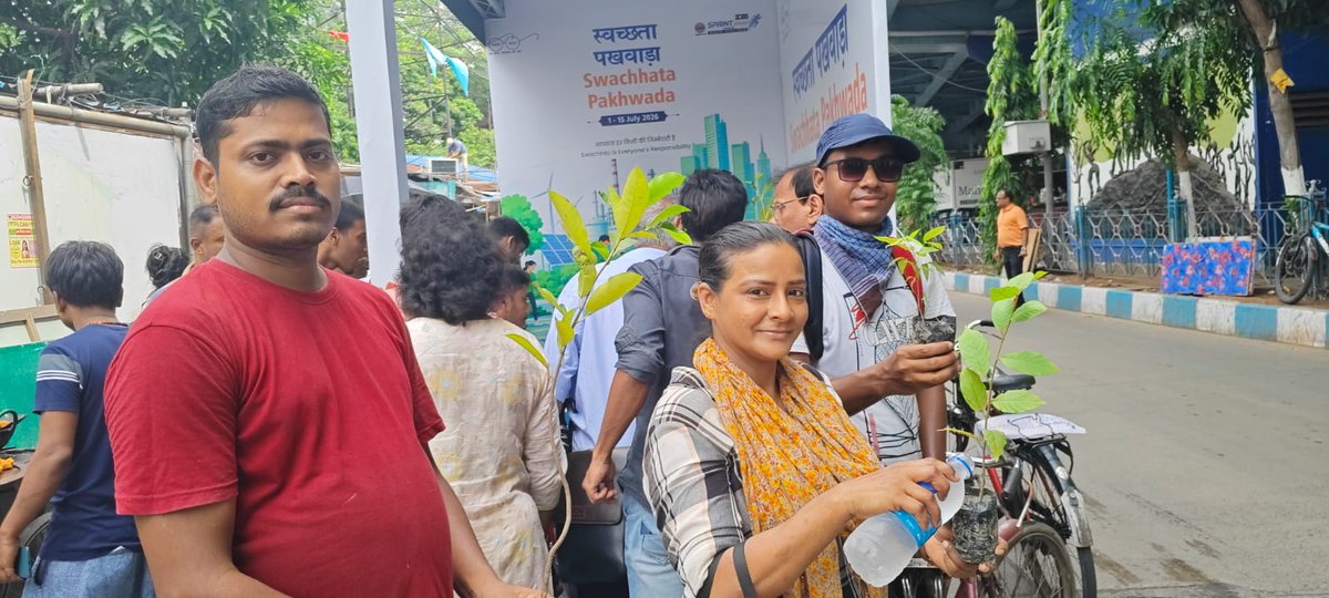 IOCL_ERPL's tweet photo. ERPL HQ, Kolkata officially commenced its Swachhata Pakhwada observance on July 1, 2026, with the grand launch of the "Swachhata Rath" awareness initiative. The event underscores the organization's steadfast commitment to the Government of India’s Swachh Bharat Mission. https://t.co/mhKZxGoZm3