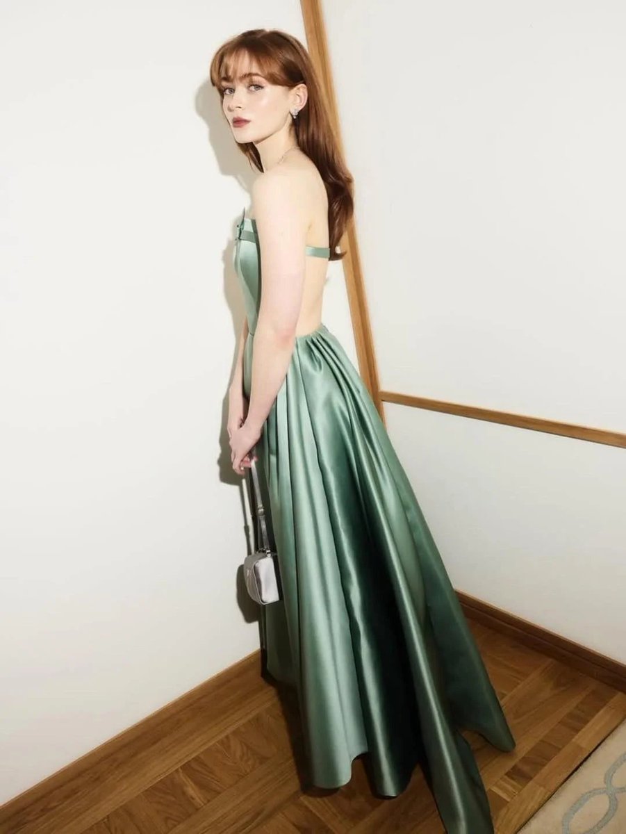 SadieSinkFy's tweet photo. Your daily dose of Sadie Sink
#13 https://t.co/09JHYS6pI3