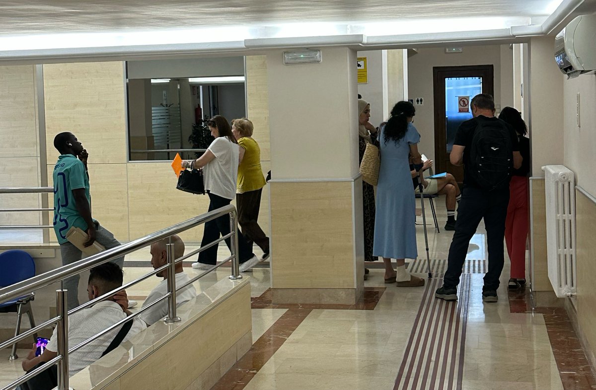 SubGobALB's tweet photo. 🤝 9.191 personas migrantes han solicitado regularizar su situación en la provincia de #Albacete

💼 Este proceso supone un avance en derechos e inclusión, fortalece nuestro mercado laboral y contribuye al aumento de personas cotizantes a la Seguridad Social🟰

➕Bienestar social https://t.co/S75YABZJxr