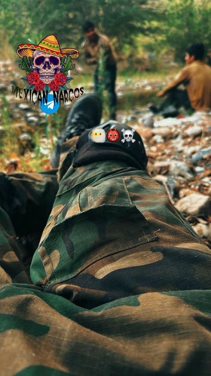 mexicannarcos's tweet photo. Sinaloa
🪖🍕 Fuerzas Especiales 81 sicario from Los Chapitos operating in Concordia 🪖🍕.
Hashtags: #Sinaloa #Concordia #CDS #LosChapitos #cartels #monstruos #Mexico https://t.co/JNnp5gTPmF
