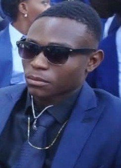 Callaway909's tweet photo. Make i carry my 100k rush down to altar?
This una pastor funny ohh 😂 https://t.co/w0jw1Ugkfq