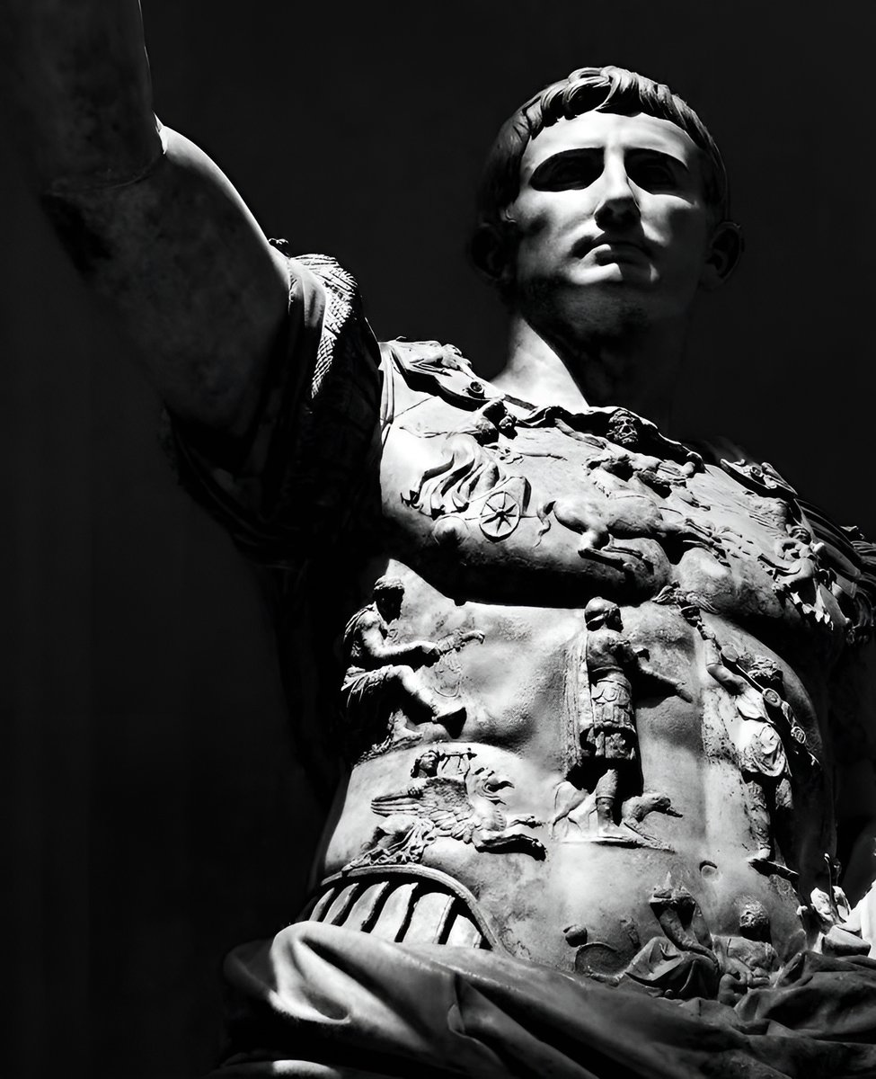 IMPERATORAUS's tweet photo. Greatness does not bow to to mediocrity. https://t.co/ujUEhj9GOw