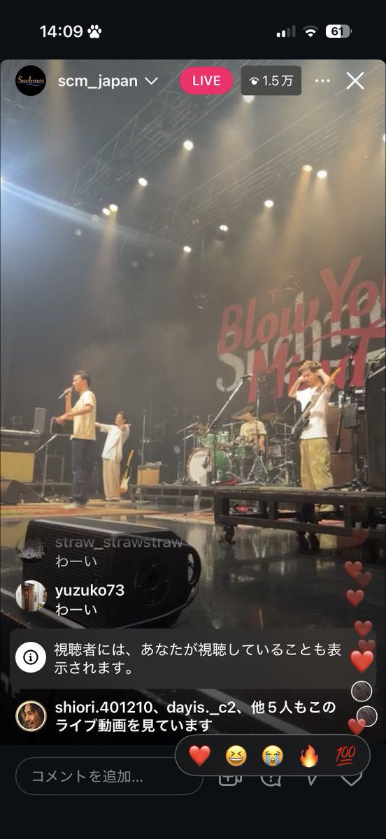Ginamelo0617's tweet photo. ライブ始まったよ!!!今日のguest もKaze〜
#schmos #藤井風 #FujiiKaze
https://t.co/KevP4K3oa4 https://t.co/6z5ALf9cND