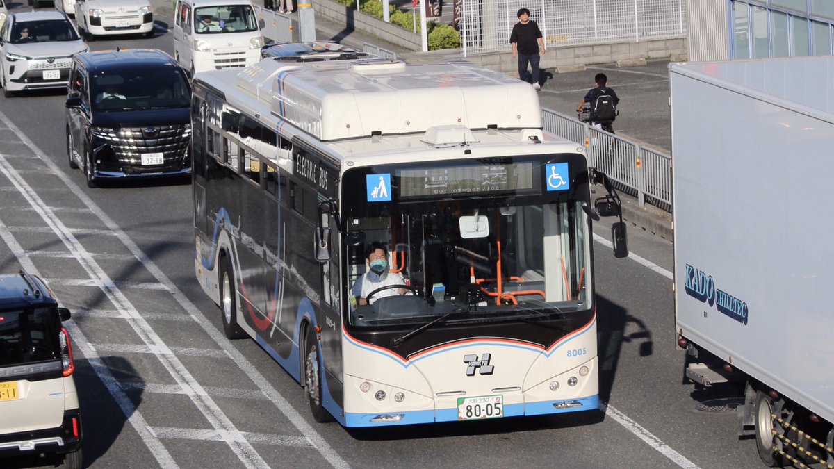2026/06/10 阪急バス🚌 茨木営業所所属 回送 80-03(8003) 80-05(8005