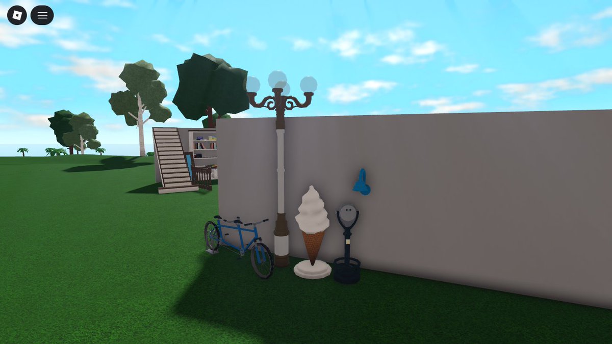 Bloxburg_Intel's tweet photo. ALL of the new items in the Bloxburg Pier revamp update!🍦 https://t.co/3v3SADlKjG