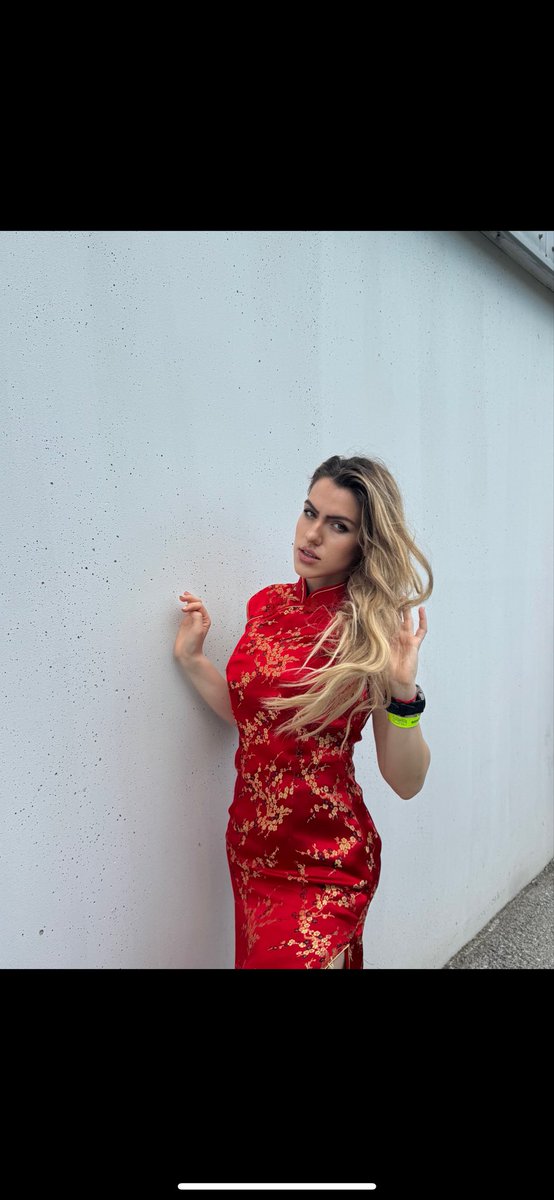 lovlyriattv's tweet photo. From last year’s comic con, can’t wait for this year 🥹❤️ https://t.co/kGc3nDuNeQ