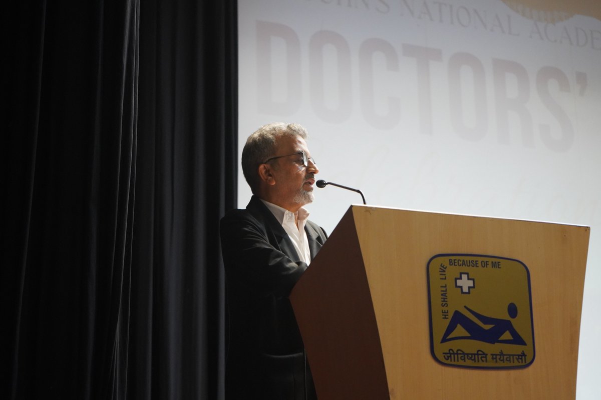 StJohns_Blr's tweet photo. This National Doctor's Day, St. John's takes this opportunity to thank every personification of compassion that joined us in our journey to heal, save, and protect. Thank you for being there through the decades of hard work, years of effort, and moments of compassionate care
.
.
.
#DoctorsDay #Celebration #StJohns #MedicalCollege #Hospital #Bengaluru #StJohnsHospital