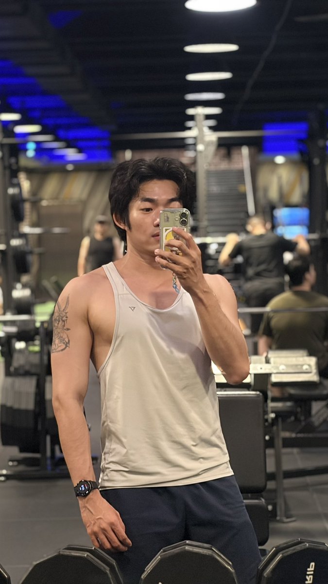 Mintrollroll's tweet photo. 🩵💙 https://t.co/RAYeHmzxMO
